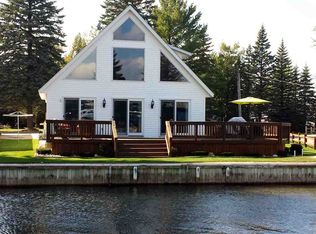 106 Holt Dr, Houghton Lake, MI 48629
