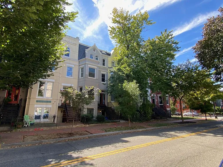 507 Constitution Ave NE #1 — Photo 23