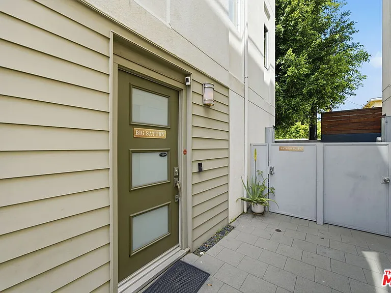 5911 Saturn St — Photo 3