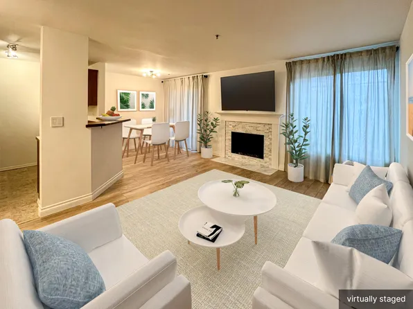 11527 Highway 99 APT E202, Everett, WA 98204