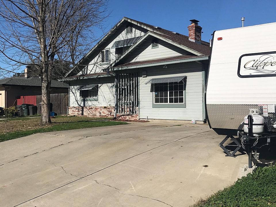 1st image of 2505 W Christina Ave
