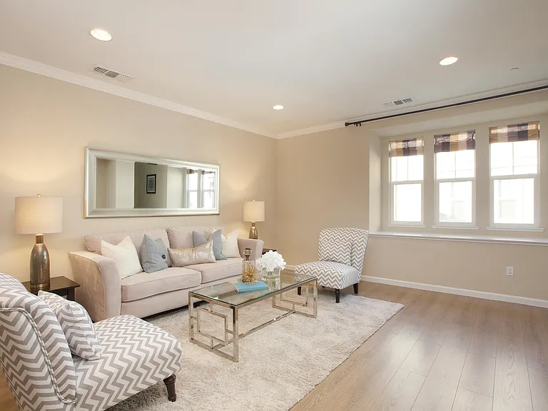 6653 S Mariposa Ln — Photo 13