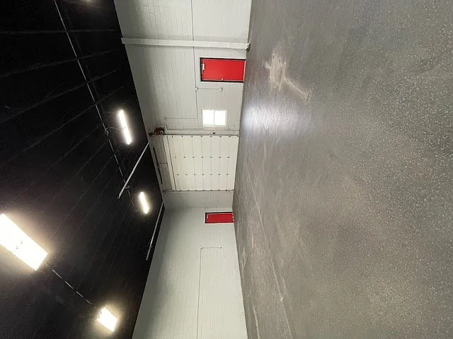 625 E 52nd St #COMMERCIAL — Photo 7