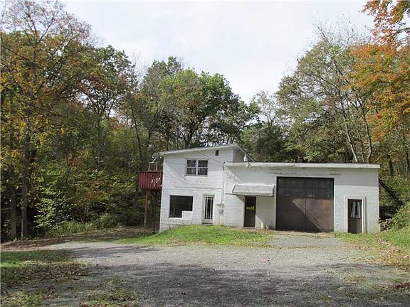 4th image of 637-641 645 Glenwood Way