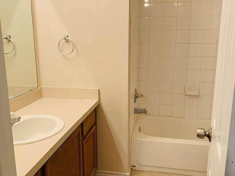 5900 Lovingham Ct — Photo 14