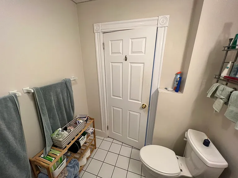 24 Ellington Rd #1R — Photo 23