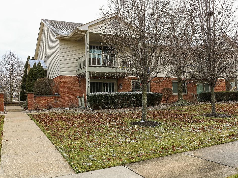 1st image of 9829 Parkway Dr