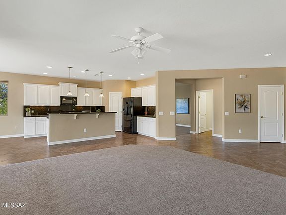 5th image of 61856 E Oakwood Dr