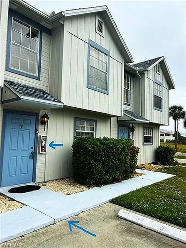 1005 SW 48th Ter Photo 1