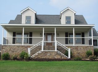 215 Greenbriar Rd, Talbott, TN 37877