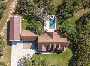 55 Post Oak Bnd, Inez, TX 77968