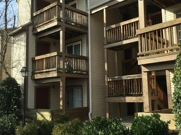 6915 Victoria Dr Unit A, Alexandria, VA 22310
