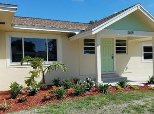 2025 50th St N, Saint Petersburg, FL 33710