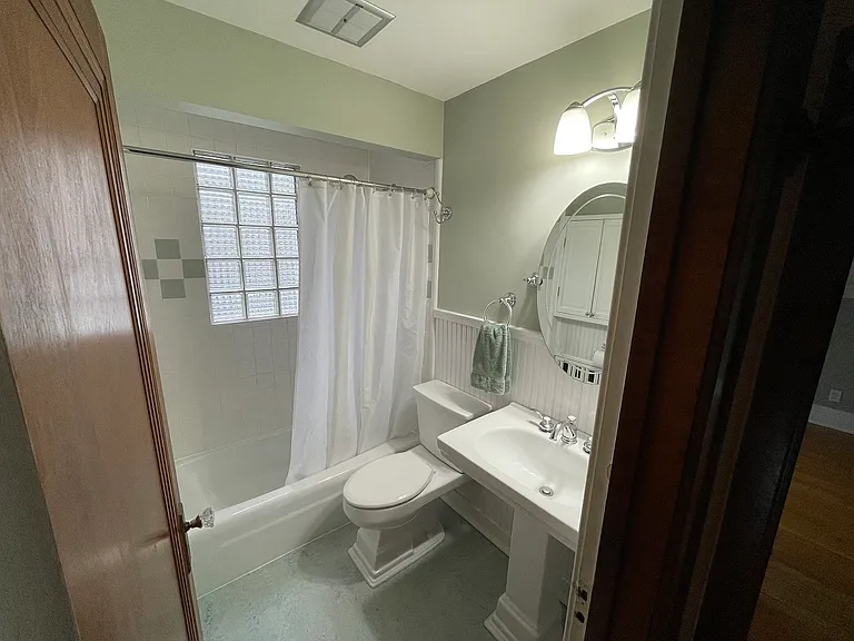 224 Washington St #101 — Photo 14