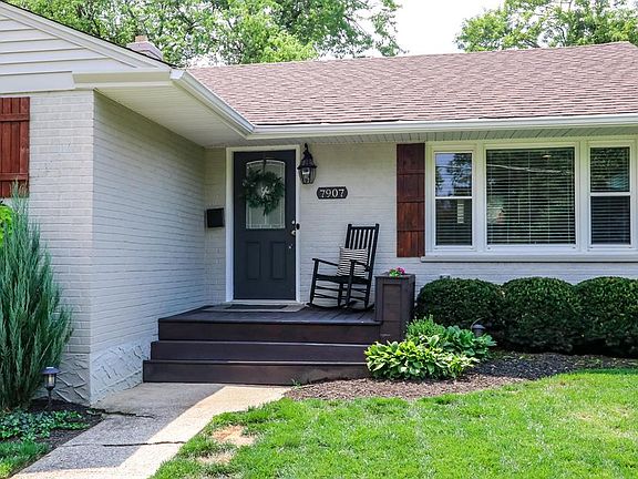 2nd image of 7907 Buckeye Cres