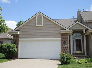 6785 NW 57th St, Johnston, IA 50131