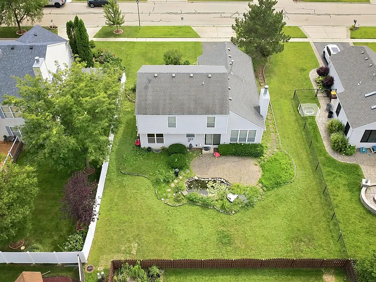 10570 Wing Pointe Dr — Photo 34