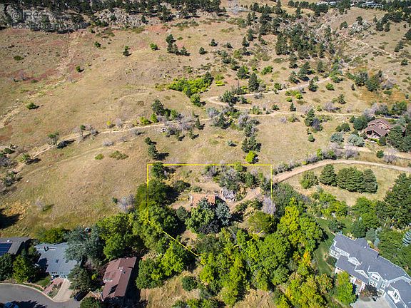 Approx boundary lines and access easement