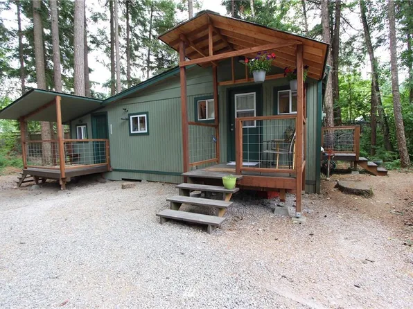 6277 Spruce Ct, Maple Falls, WA 98266