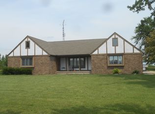 2916 E 29th Rd, Seneca, IL 61360