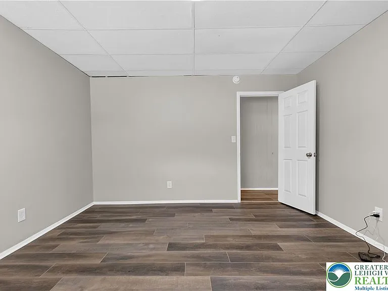 265-267 E Bertsch St #4 — Photo 2