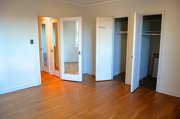 Sold by Resimplefy | media 7