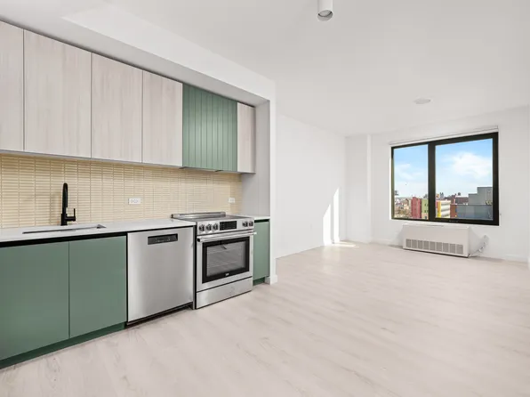 138 Bruckner Boulevard image 2 of 43