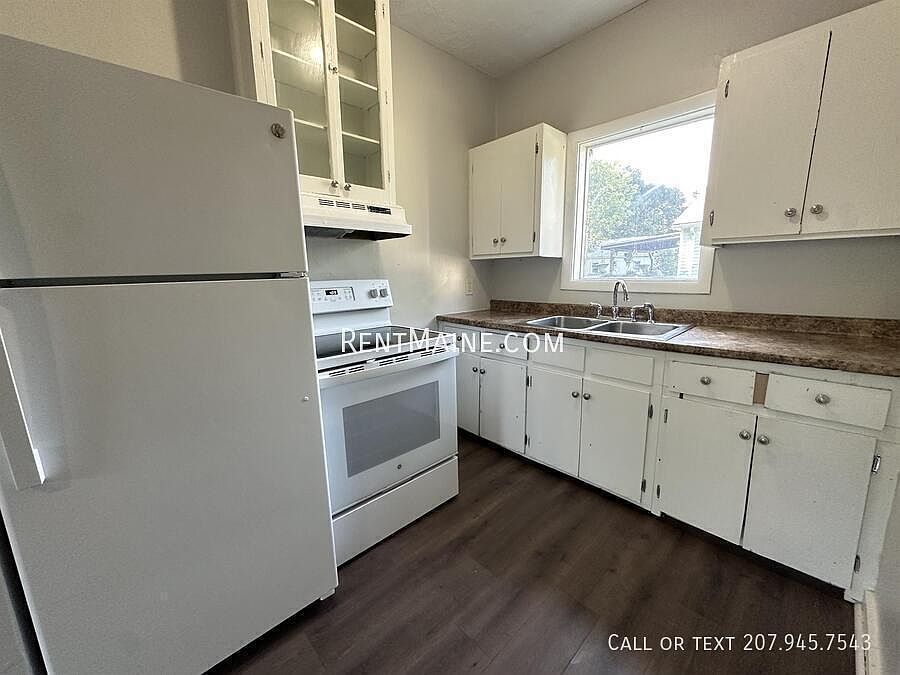 1st image of 254 Elm St APT 1