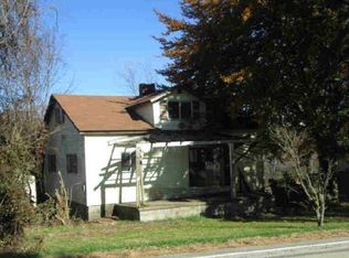 218 Fitz Henry Rd, Ligonier, PA 15479