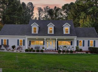 101 Barnstormer Cir, Louisa, VA 23093