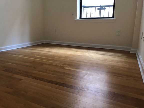 3rd image of 355 W 51st St APT 3