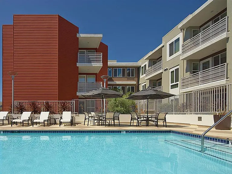 NOHO Senior Arts Colony — Photo 26