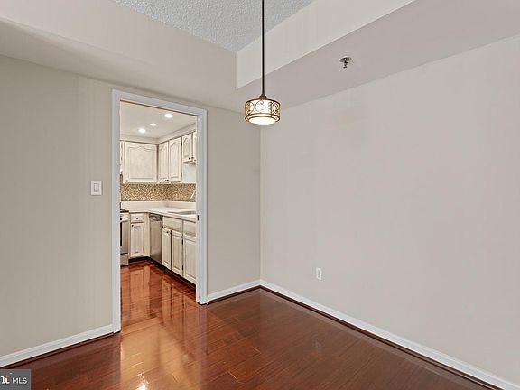 4th image of 4808 Moorland Ln APT 708