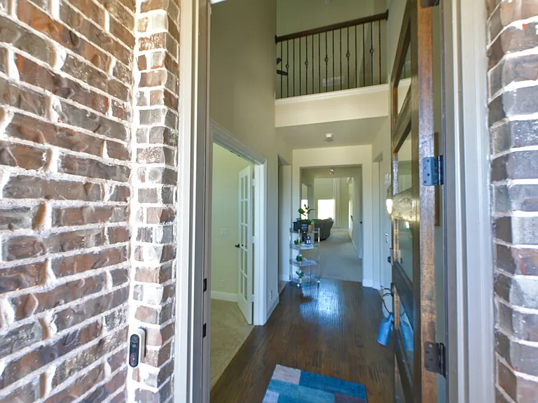 11100 Tanager Ln — Photo 3