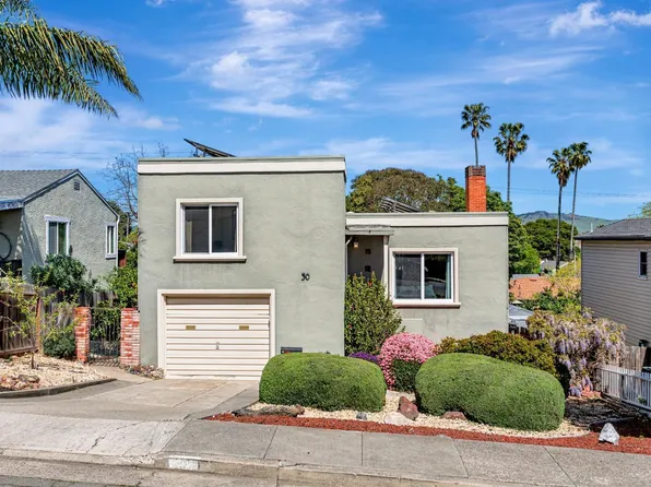 30 D St, Vallejo, CA 94590