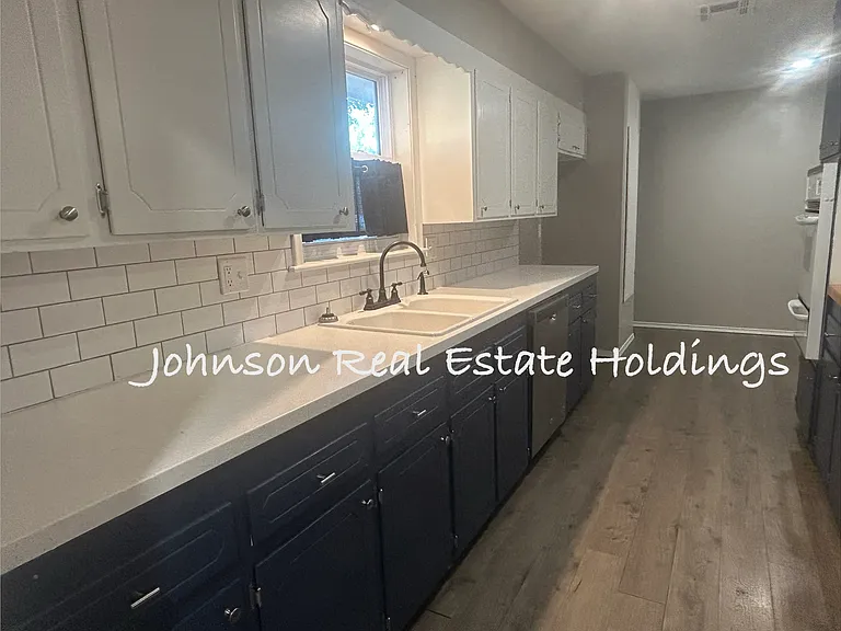 3204 Wayside Dr — Photo 8