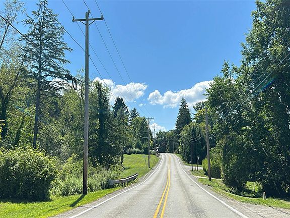 5th image of 1605 Powers Run Rd