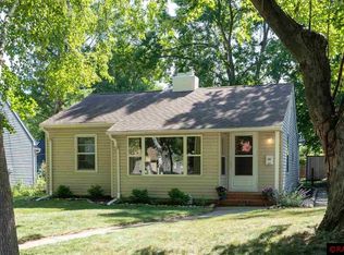 931 Baker Ave, Mankato, MN 56001