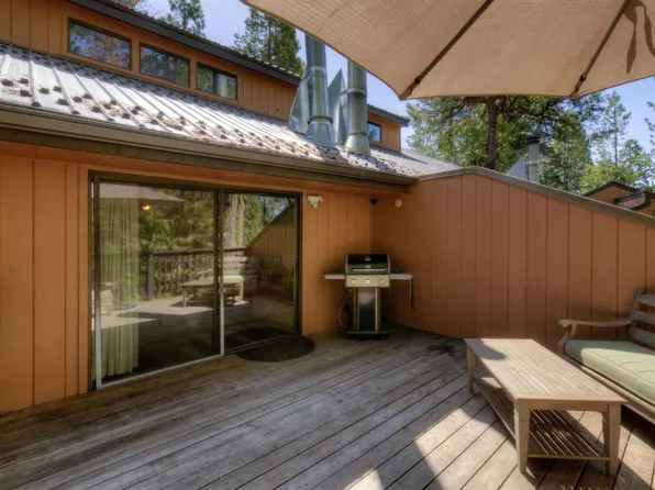 40810 Oakwoods Ln #105, Shaver Lake, CA 93664