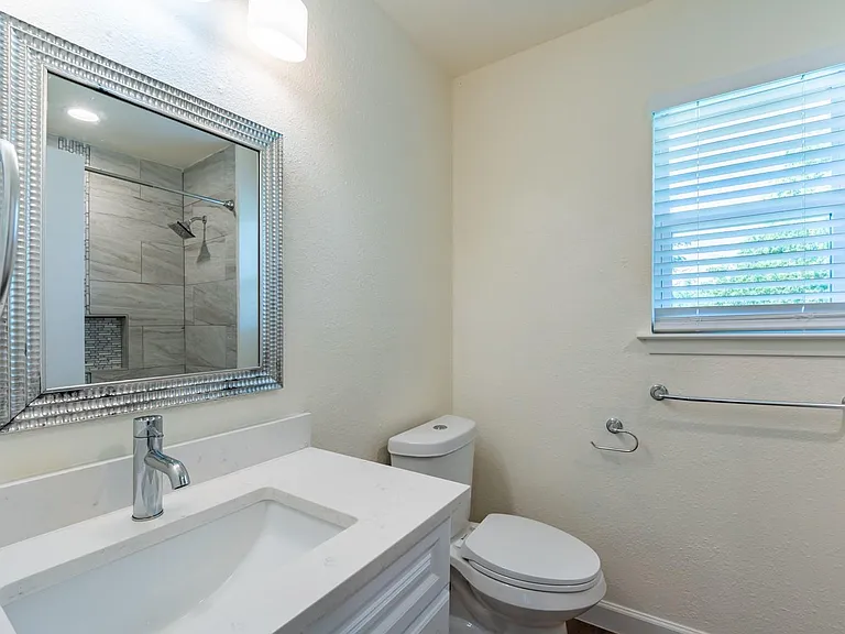 11002 Hard Rock Rd — Photo 26