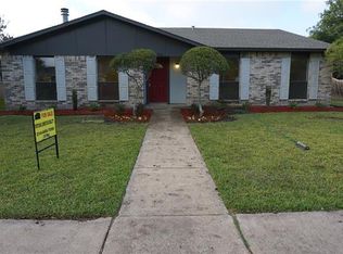 704 Cambridge Dr, Plano, TX 75023