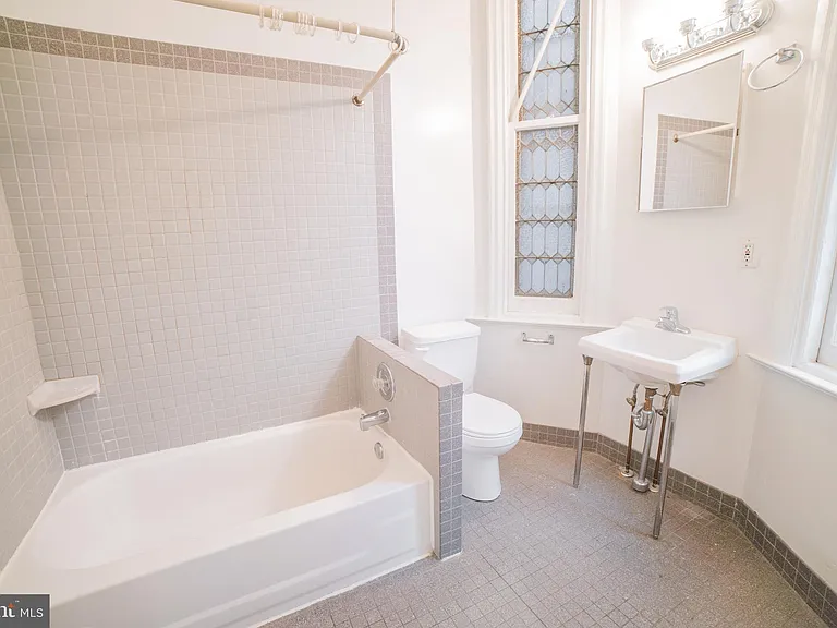 1919 Spruce St #2R — Photo 13