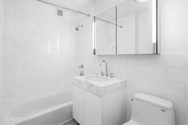 Rented by Citi Habitats | media 29