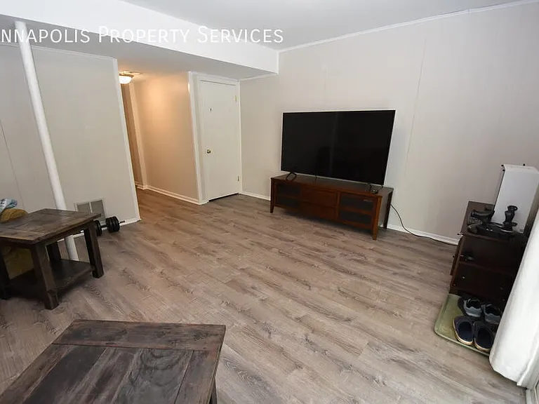 518 Bay Dale Ct — Photo 31