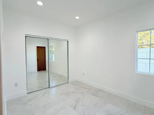 604 S Vicki Ln #B, Anaheim, CA 92804
