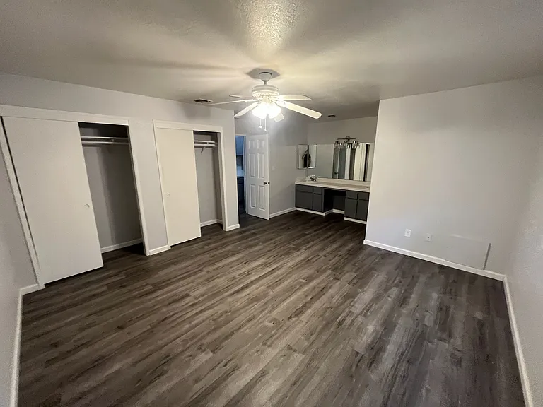 6713 Klamath Way #A — Photo 2