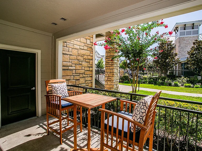 Private Patio/ Balcony