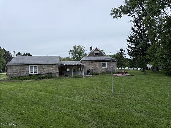 2nd image of 19225 Bowman Dr