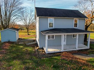 826 Hooker Rd, Karns City, PA 16041