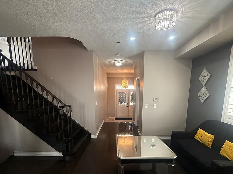 2322 Steeplechase St — Photo 3